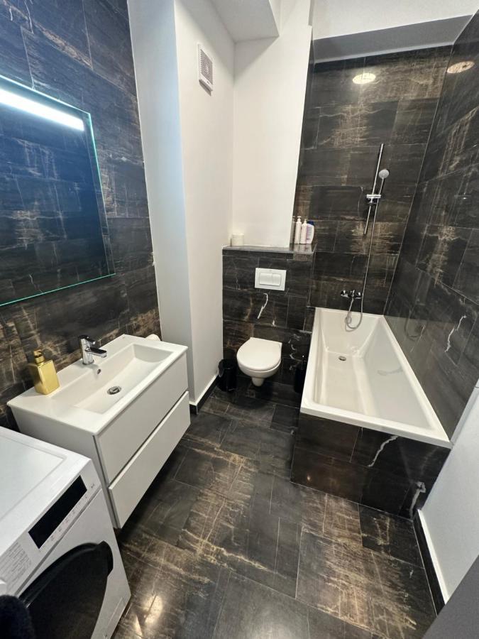Mojo-Jojo / A Funky Stay Iasi Extérieur photo
